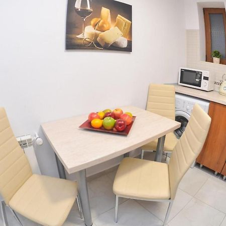 Spacious And Modern Apartment Close To Old City Bucarest Extérieur photo